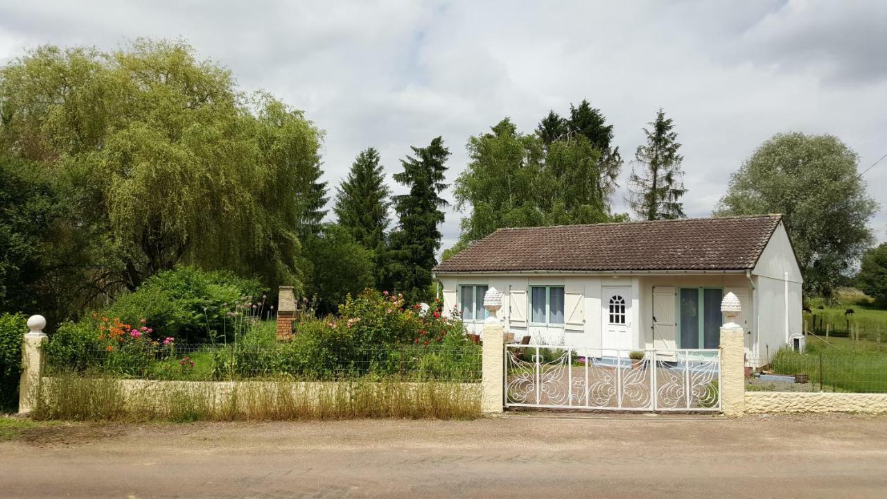 La Ferme Aux Kangourous Donzy 외부 사진
